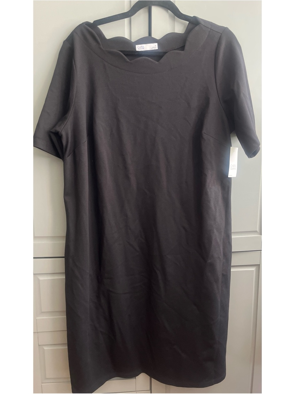 Croft & Barrow Shift Dress Black Scallop Neck Midi NWT